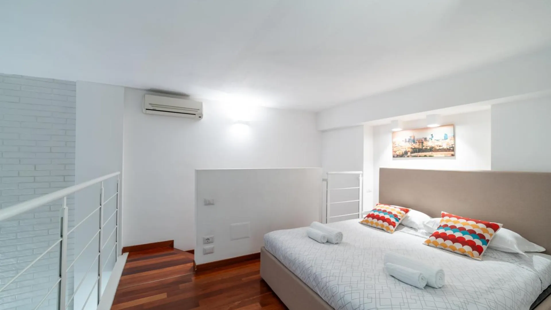 Luxury & Cozy 90 Sqm Flat Facing “Bosco Verticale” Milano